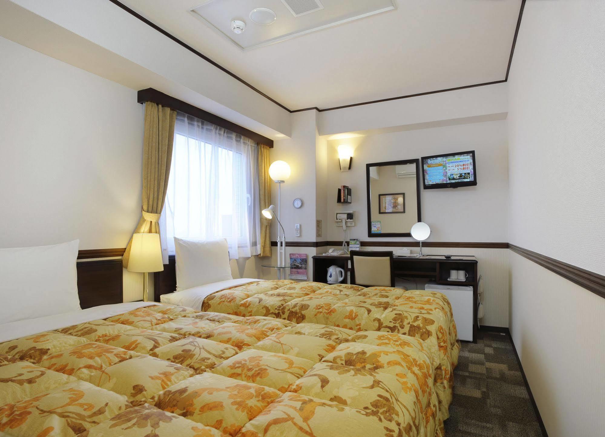 Toyoko Inn Kobe Sannomiya No.2 Eksteriør billede